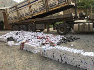 Hakkari’de 31 bin 630 paket kaçak sigara ele geçirildi