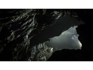 İngiltere’nin en büyük mağarası Gaping Gill ziyarete açılıyor