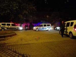 Polisin müdahalesi sonucu mahalle sakinleri uyuyabildi