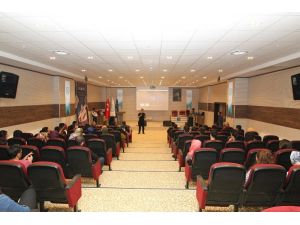 Bitlis’te ‘Etkili İletişim ve Motivasyon’ konferansı