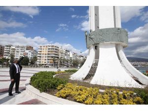 Karşıyaka’nın simgesi ‘Anıt’ yenileniyor