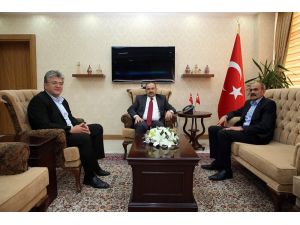 MHP İl Başkanı Bekir Kasap, Vali İsmail Ustaoğlu’nu ziyaret etti