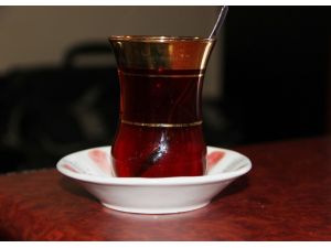Manisa’da Ramazan’ın ilk zammı çaya