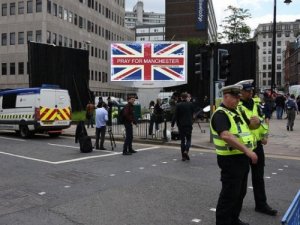 Manchester'daki terör saldırısıyla ilgili 7 gözaltı