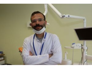 Periodontoloji Uzmanı Dr. Dt. Ali Burak Ayrancı, "Sahurdan sonra mutlaka dişlerinizi fırçalayın"