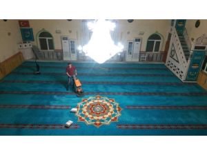 Karacabey’de camilerin bakımları tamamlandı