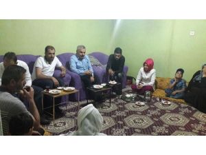 AK Partili Çalapkulu iftarını şehit ailesiyle açtı