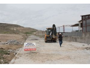 İncesu Belediyesi Süksün Mahallesinde parke çalışmalarına devam ediyor