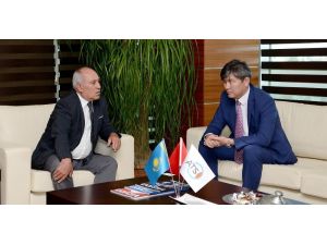 Kazakistan’dan Antalyalı yatırımcılara davet