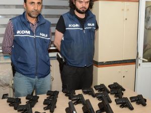 PKK’nın silah taşıyıcısı 18 tabancayla Aksaray’da yakalandı