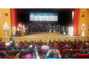 RTEÜ’de mezuniyet töreni