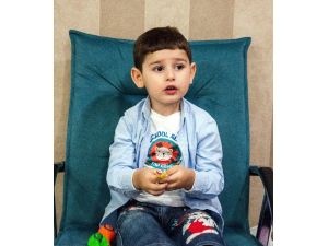 Doğuştan sünnetli 3 yaşındaki çocuk sağlığına kavuştu