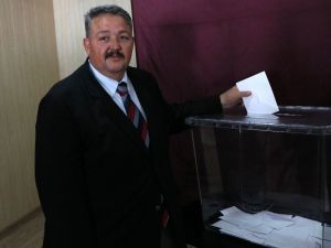 Ceyhan’ın yeni Belediye Başkanı AK Parti’li Boydak oldu