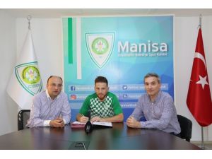 Manisa BBSK Umut Kaya’yı transfer etti.