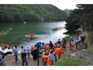 Boraboy Gölü’nü bayramda 15 bin kişi dolaştı