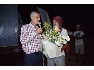 Fotokamp’a katkı sunalara plaket verildi