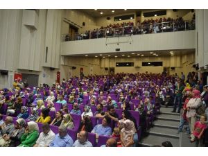 Prof.Dr. Mustafa Karataş “Her çocuğun bir ailesi olmalı. Koruyucu aile hizmetinin İslam’daki yeri” konulu konferansta konuştu
