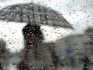 Meteoroloji'den İstanbul İçin Sağanak Yağış Uyarısı