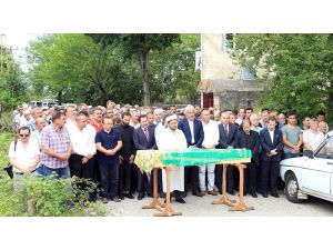 Medyum Memiş annesini kaybetti