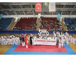 Mersin’de 2 bin sporcu 15 Temmuz şehitleri anısına yarıştı