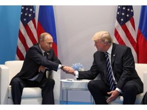 Kremlin Sarayı: "Trump ve Putin gizli görüşme yapmadı"