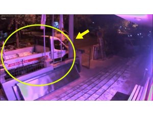 Milas’ta deprem anı güvenlik kameralarında