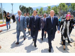 Başbakan Yardımcısı Çavuşoğlu’dan Büyükşehir’e ziyaret