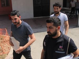 Adana’da "Hero" yazılı tişört giyen 3 kişi adliyeye sevk edildi