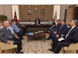 AK Parti’li başkanlar, projelerle Ankara’ya gitti