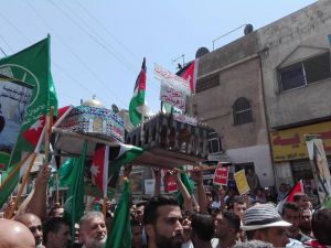 Binlerce Ürdünlü Amman’da Mescid-i Aksa’ya destek gösterisi yaptı