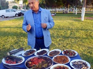 Birecik patlıcanı tezgahtaki yerini aldı