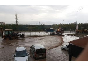 Doğu Anadolu’da sağanak yağış su baskınlarına neden oldu