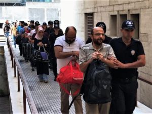 Bursa’daki FETÖ operasyonuna 7 tutuklama