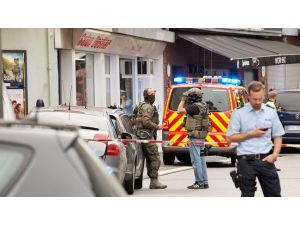 Almanya’da bıçaklı saldırı: 1 ölü, 1 yaralı