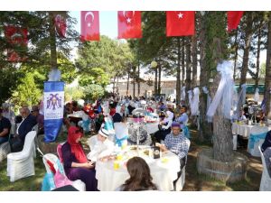 Erzincan Belediyesi 100 Çocuğa Sünnet Şöleni düzenledi