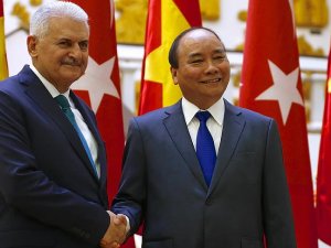 Başbakan Yıldırım: Vietnam ile ilişkileri her alanda geliştirme kararlılığındayız