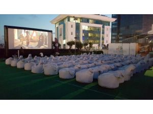 Watergarden İstanbul açık hava sinemasında bu “La La Land- Aşıklar Şehri” sinemaseverler ile buluşacak