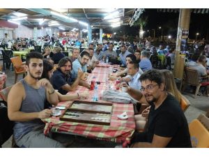 Burhaniye’de Rumeli ve Balkan Göçmenleri satranççıları ağırladı