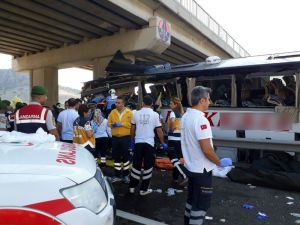 Ankara-Eskişehir karayolunda yolcu otobüsü kaza yaptı: 5 ölü
