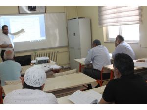 Suriyeli öğretmenlere formasyon eğitimi