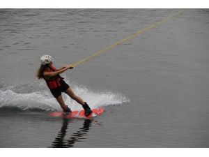 Türkiye Wakeboard Şampiyonası Kocaeli’de nefes kesti