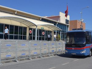 Zaman gazetesi eski yönetici ve yazarları hakkındaki dava başladı