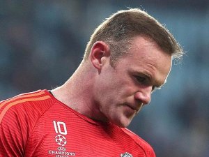 Rooney'e 2 yıl trafikten men