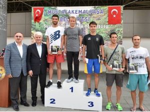 Atletler Mustafakemalpaşa’da koştu