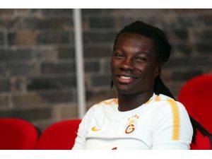 Bafetimbi Gomis: "Galatasaray için en yüksek performansı göstereceğim"