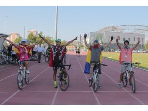Avrupalı Gençler Kayseri’de bisiklet eğitimi aldı