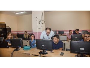 Hakkari Üniversitesinde ‘Endnote Programı’ eğitimi