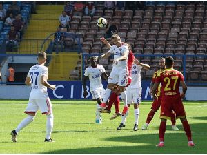 Süper Lig: K.Karabükspor: 0 - E.Y. Malatyaspor: 3 (İlk yarı )