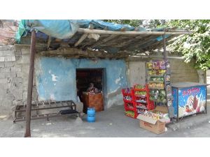 30 yıllık küçük bakkal süper marketlere karşı ayakta durmaya çalışıyor