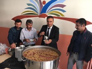 Şehit Abdulhalık Araz Anadolu Lisesi’nde aşure günü